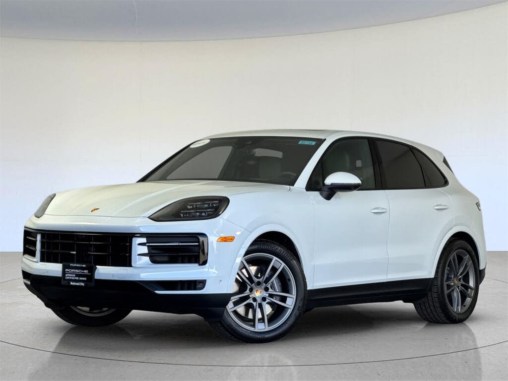 2025 Porsche Cayenne AWD