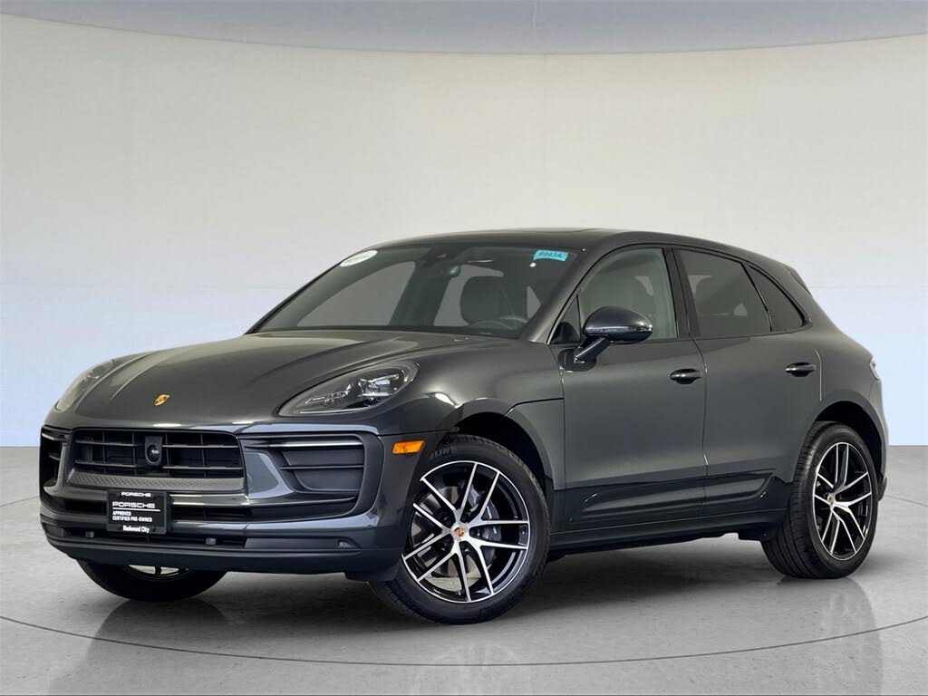 2025 Porsche Macan