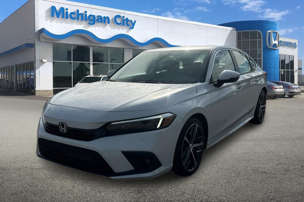 2024 Honda Civic Touring FWD