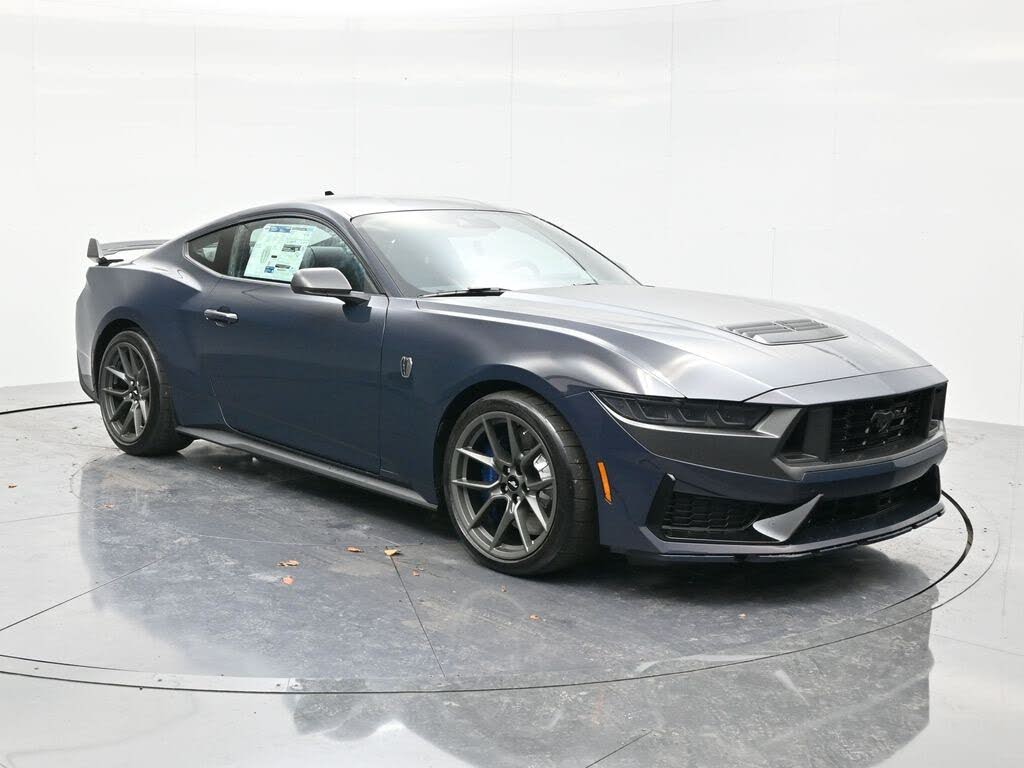 2025 Ford Mustang Dark Horse Fastback RWD