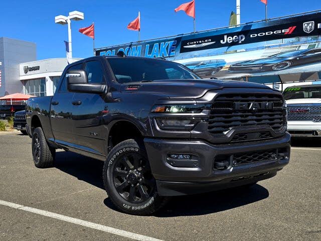 2025 RAM 3500 Big Horn Crew Cab 4WD