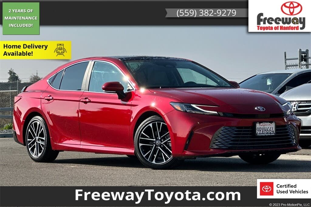 2025 Toyota Camry XLE FWD
