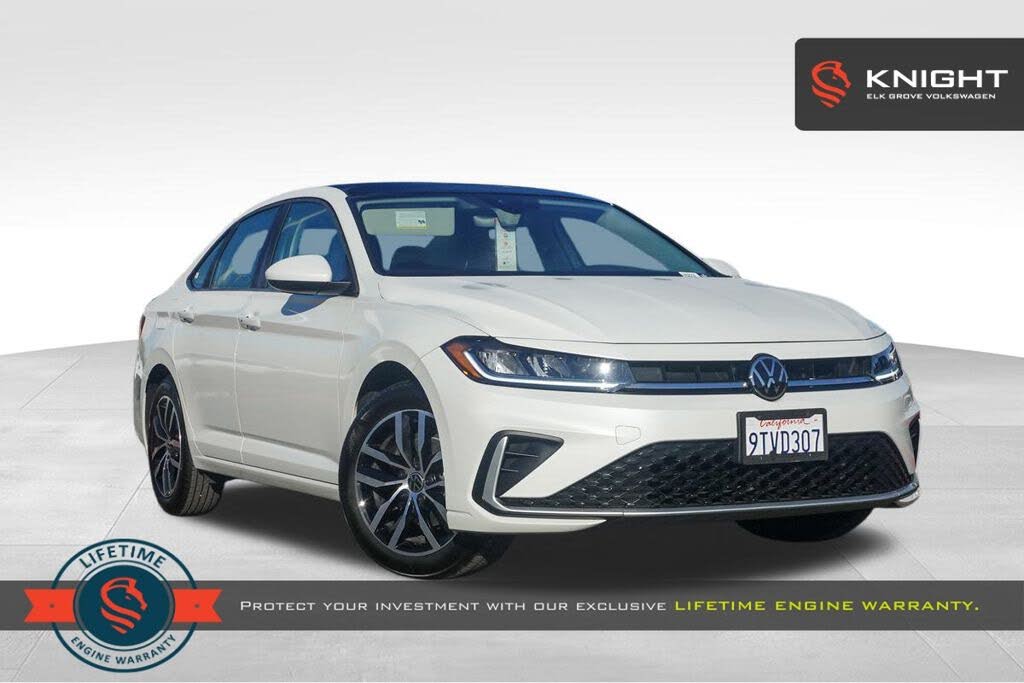 2025 Volkswagen Jetta SE FWD