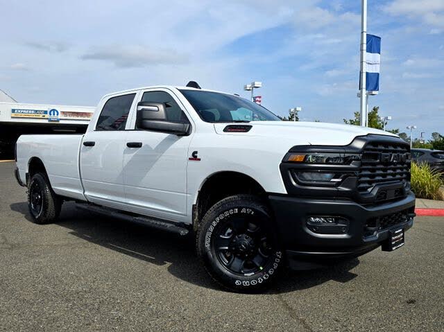 2026 RAM 2500 Tradesman Crew Cab LB 4WD
