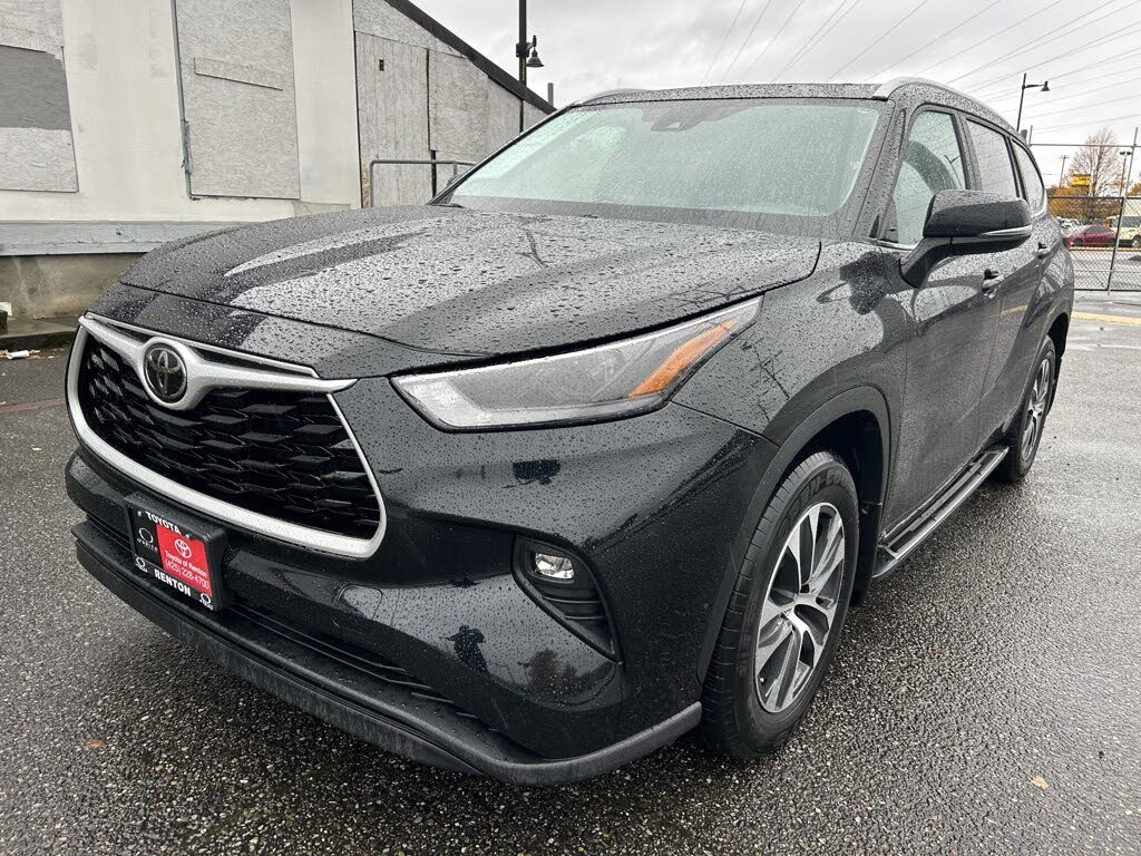 2024 Toyota Highlander XLE AWD