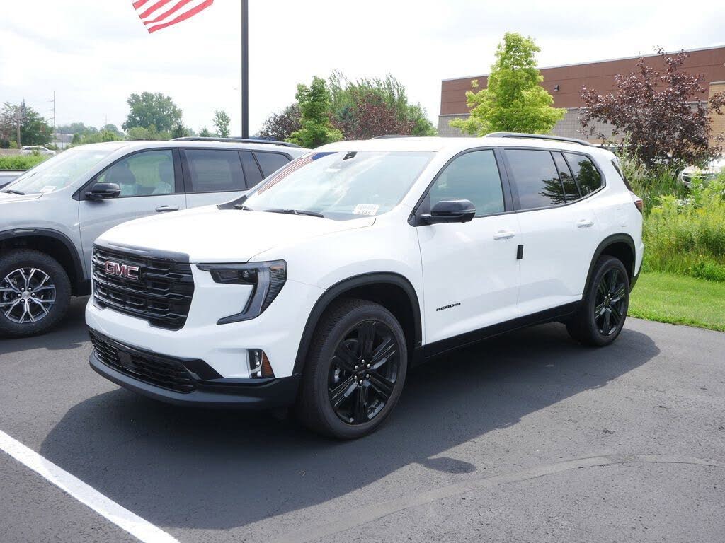 2026 GMC Acadia Elevation AWD
