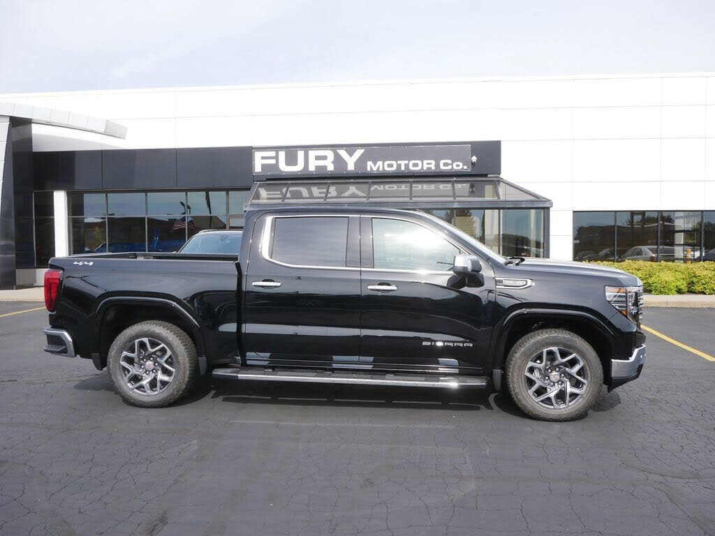2026 GMC Sierra 1500 SLT Crew Cab 4WD
