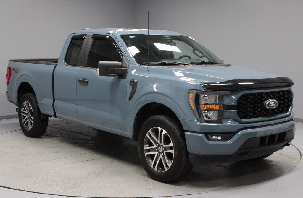 2023 Ford F-150 XL SuperCab 4WD