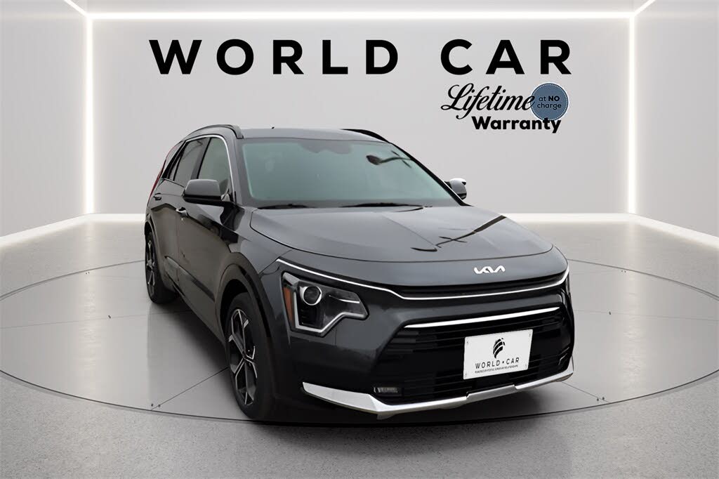 2025 Kia Niro EX Touring FWD