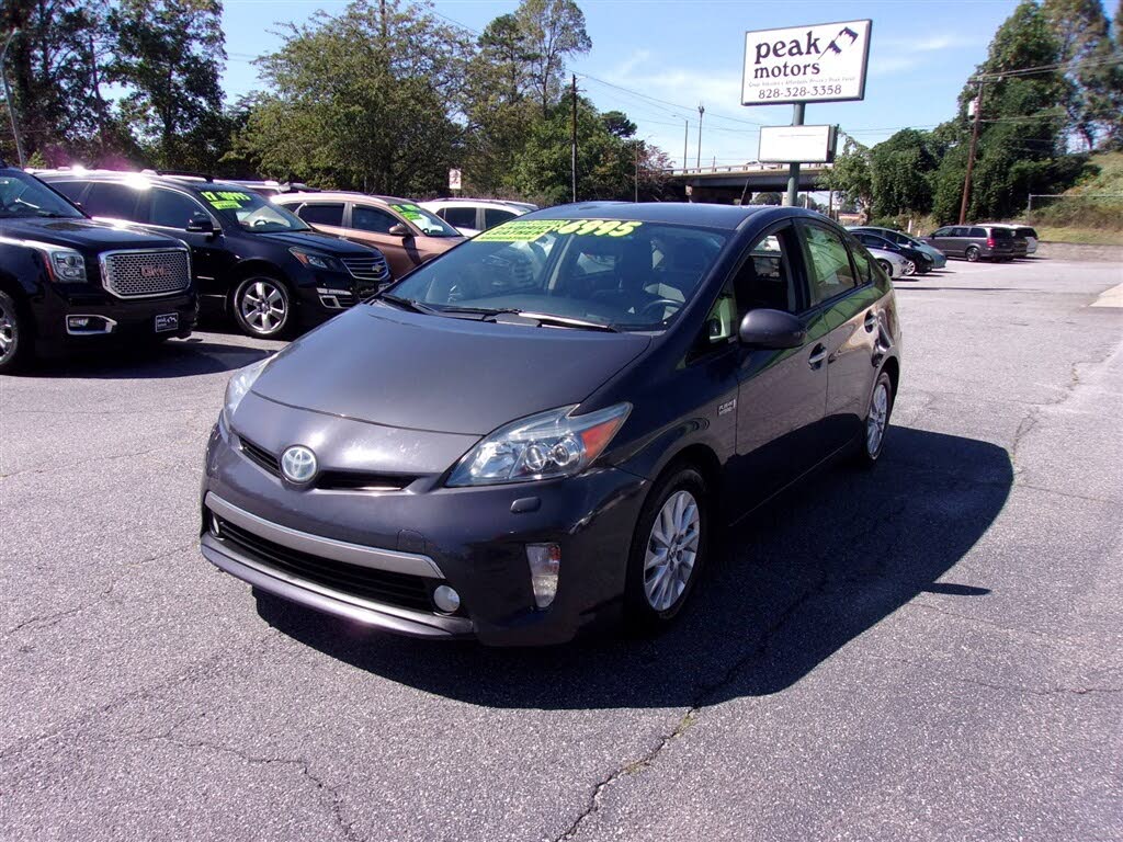 2012 Toyota Prius Plug-In Hybrid Advanced