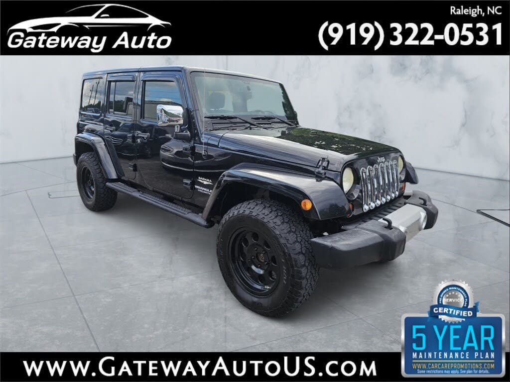 2013 Jeep Wrangler Unlimited Sahara 4WD