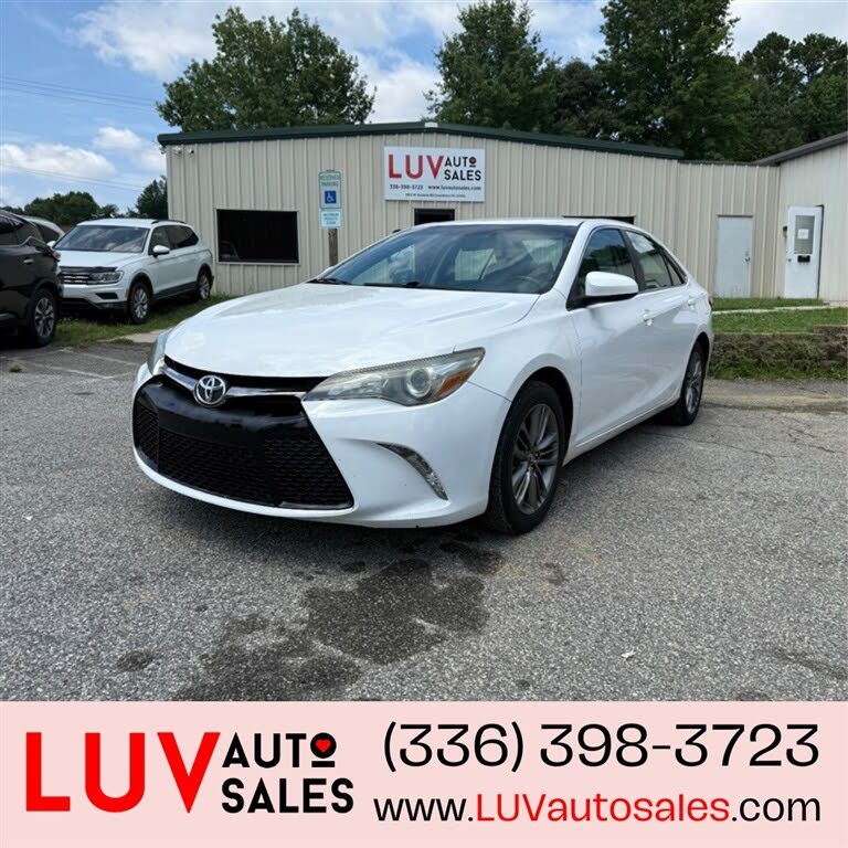 2015 Toyota Camry SE