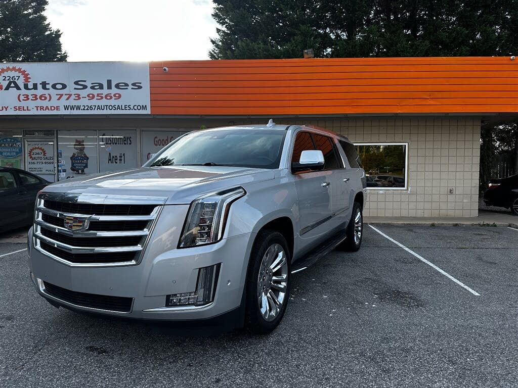 2017 Cadillac Escalade ESV Luxury 4WD