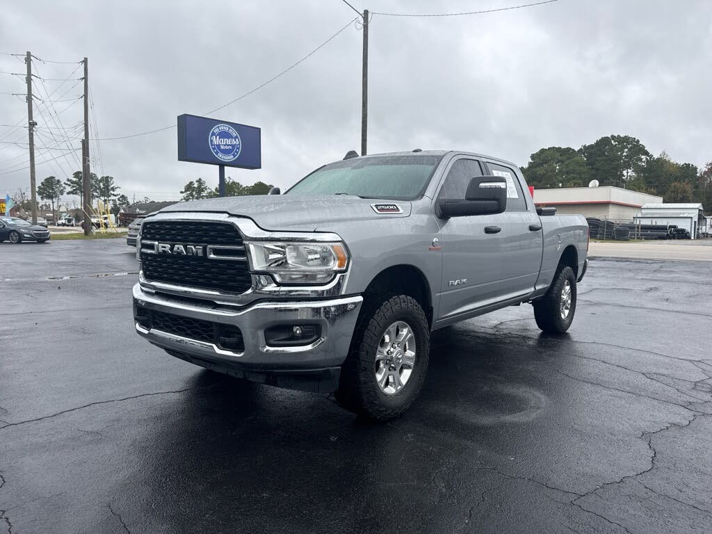 2023 RAM 2500 Big Horn Crew Cab 4WD