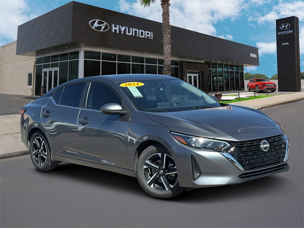 2024 Nissan Sentra SV FWD