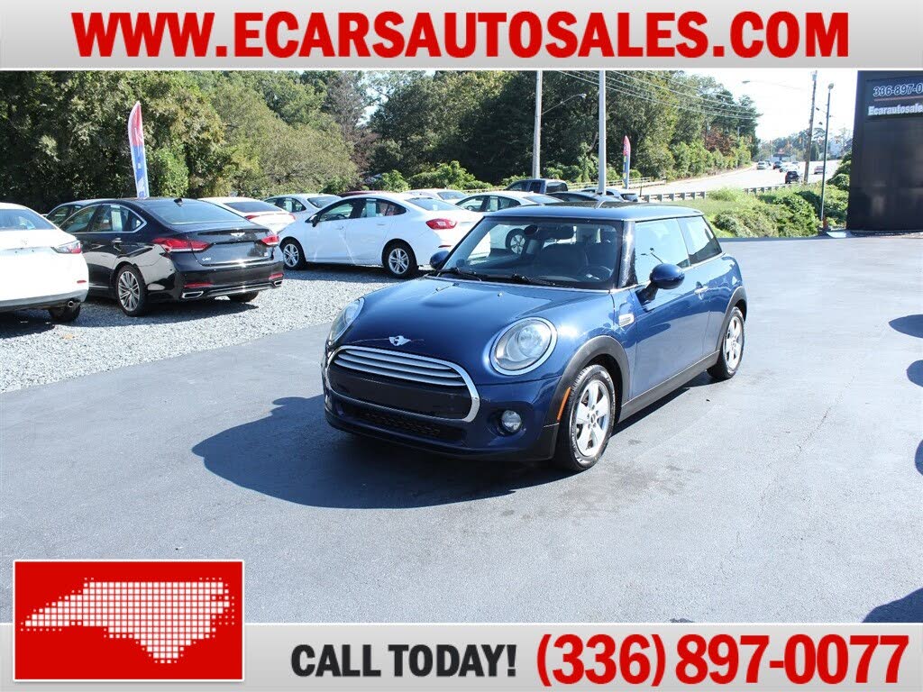 2014 MINI Cooper Hatchback FWD