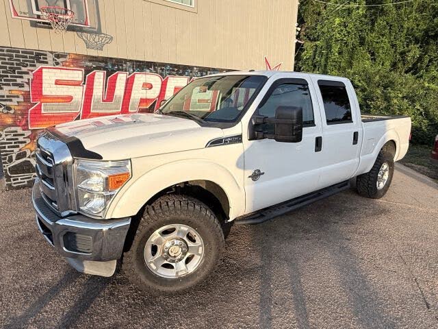 2016 Ford F-250 Super Duty XLT Crew Cab 4WD