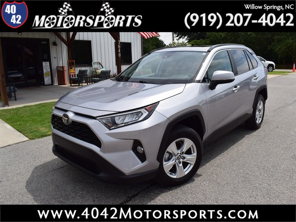 2021 Toyota RAV4 XLE FWD
