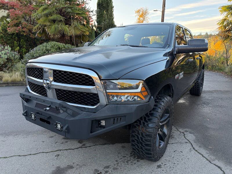 2016 RAM 1500 Tradesman Crew Cab 4WD