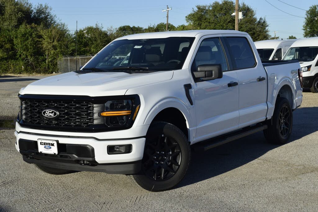 2025 Ford F-150 STX 4dr SuperCrew 4WD