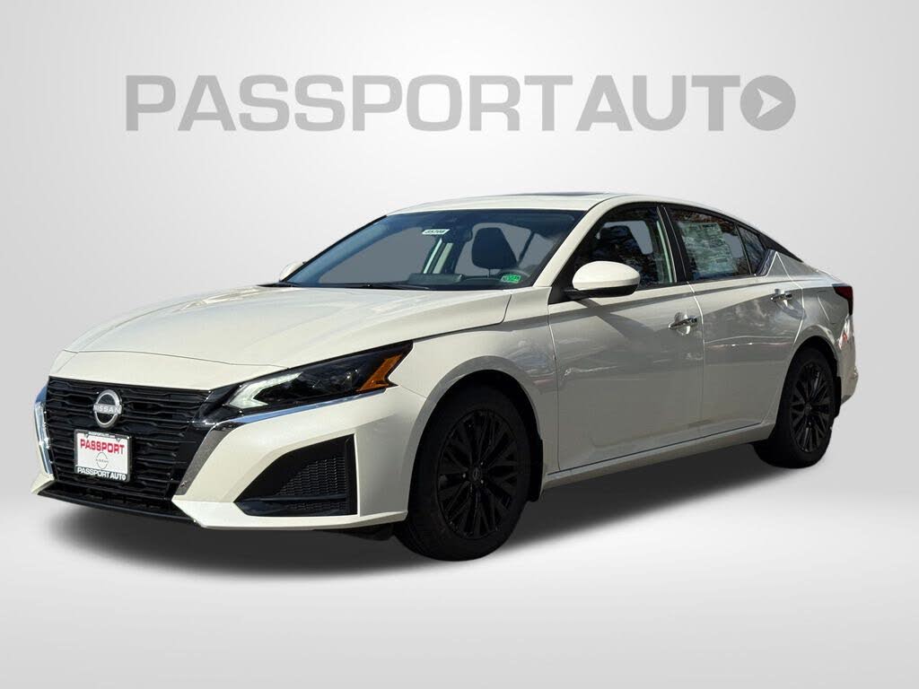 2025 Nissan Altima 2.5 SV FWD