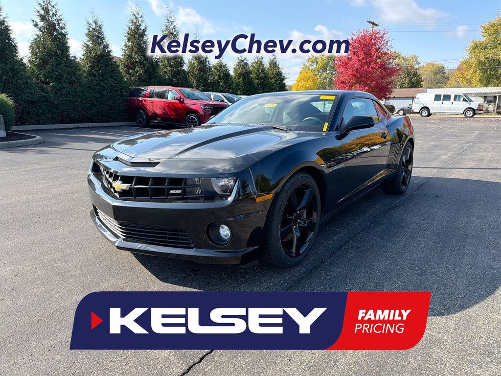 2011 Chevrolet Camaro 2SS Coupe RWD