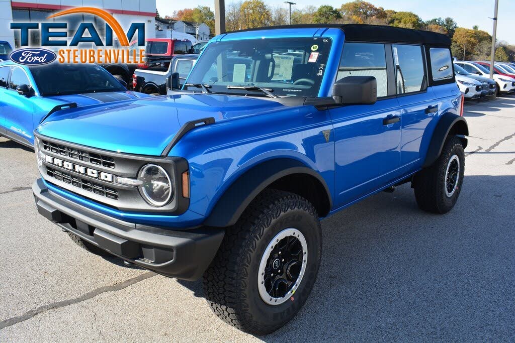 2025 Ford Bronco 4-Door 4WD