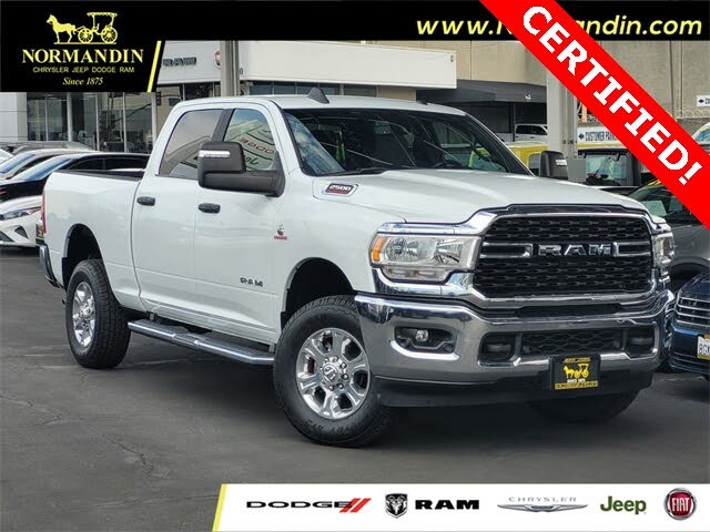 2023 RAM 2500 Big Horn Crew Cab 4WD