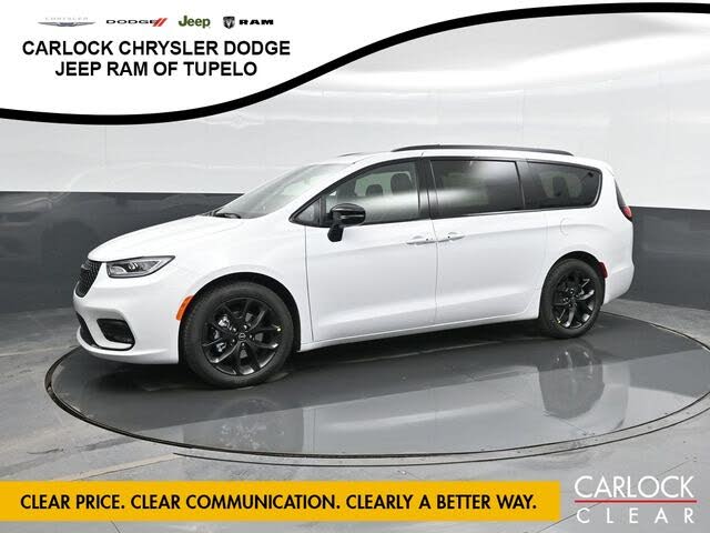 2026 Chrysler Pacifica Limited FWD