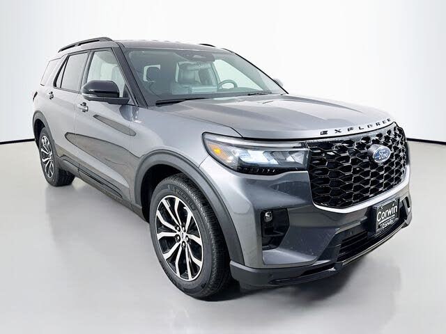 2026 Ford Explorer ST-Line AWD