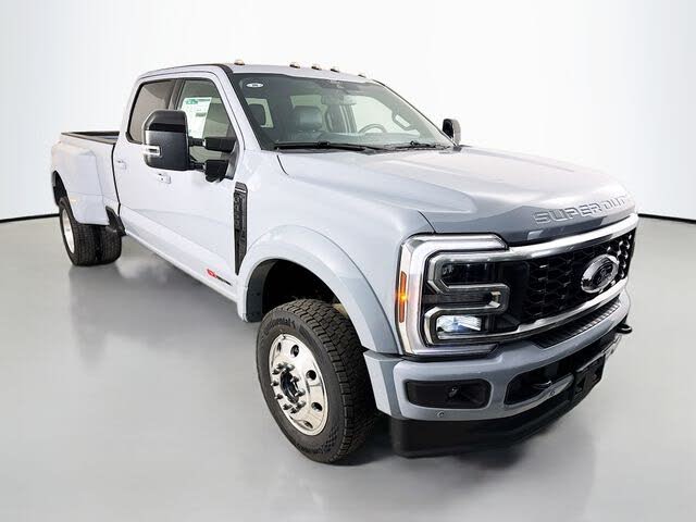 2026 Ford F-450 Super Duty Platinum Crew Cab LB DRW 4WD