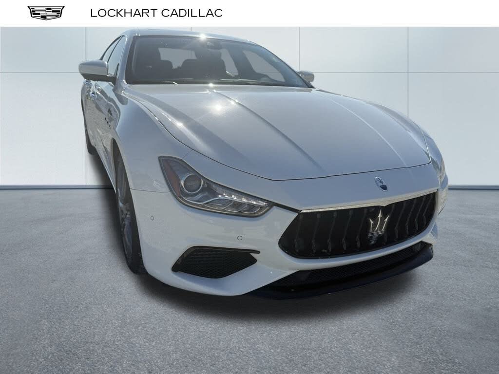 2022 Maserati Ghibli Modena Q4 AWD