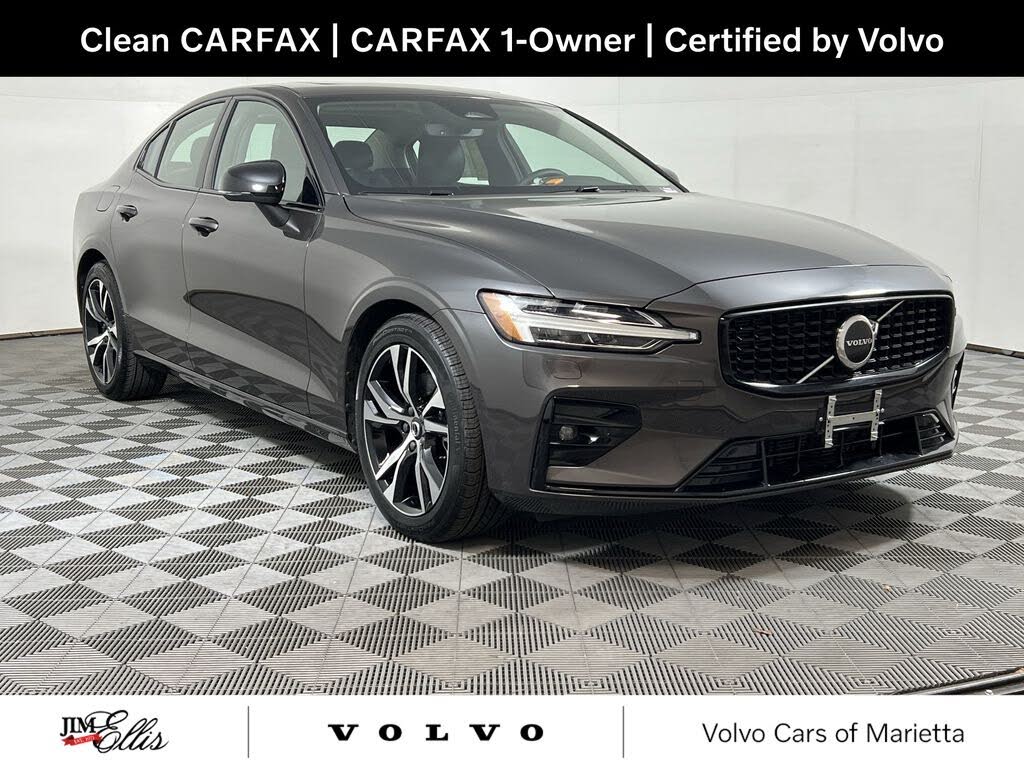 2025 Volvo S60 B5 Core FWD