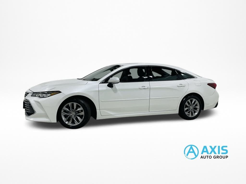 2022 Toyota Avalon XLE FWD