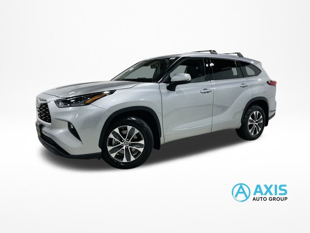 2022 Toyota Highlander XLE AWD
