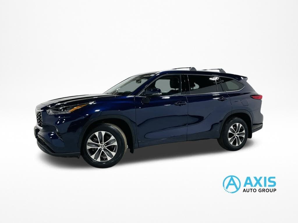 2022 Toyota Highlander XLE AWD