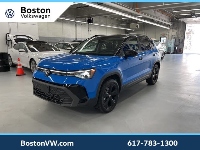 2025 Volkswagen Taos SE Black 4Motion