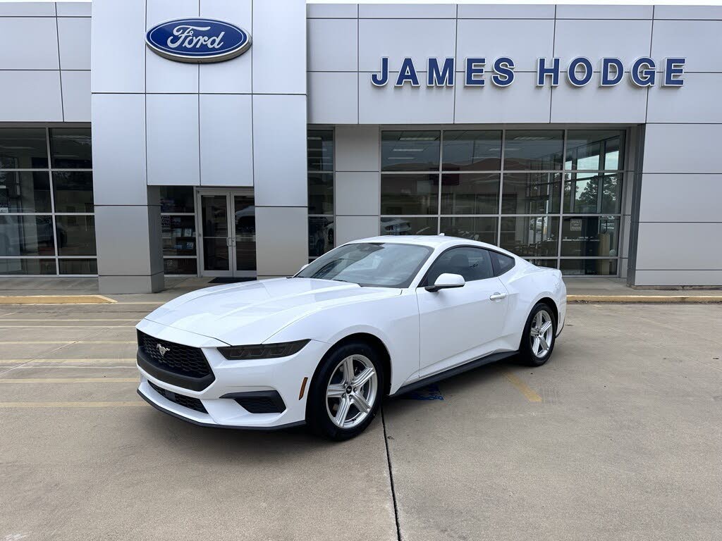 2026 Ford Mustang EcoBoost Fastback RWD