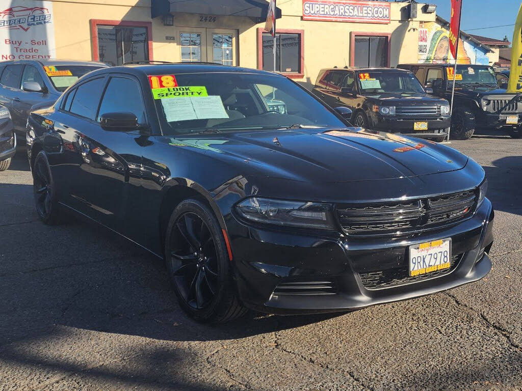 2018 Dodge Charger SXT RWD