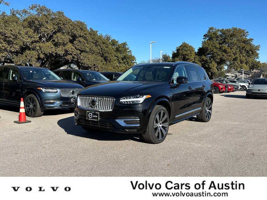 2025 Volvo XC90 Recharge T8 Plus Bright Theme 6-Passenger eAWD