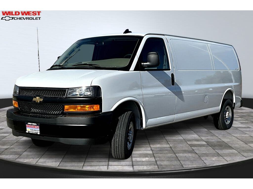 2025 Chevrolet Express Cargo 2500 RWD