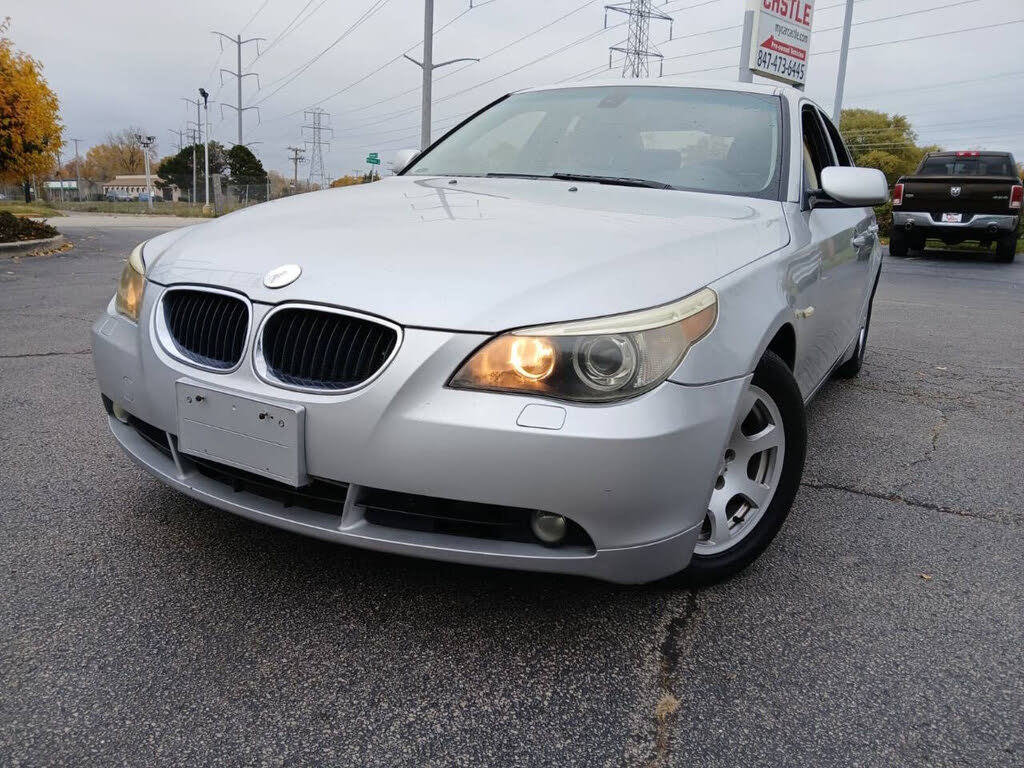 2004 BMW 5 Series 525i Sedan RWD