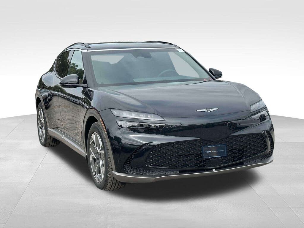 2025 Genesis GV60 Standard AWD