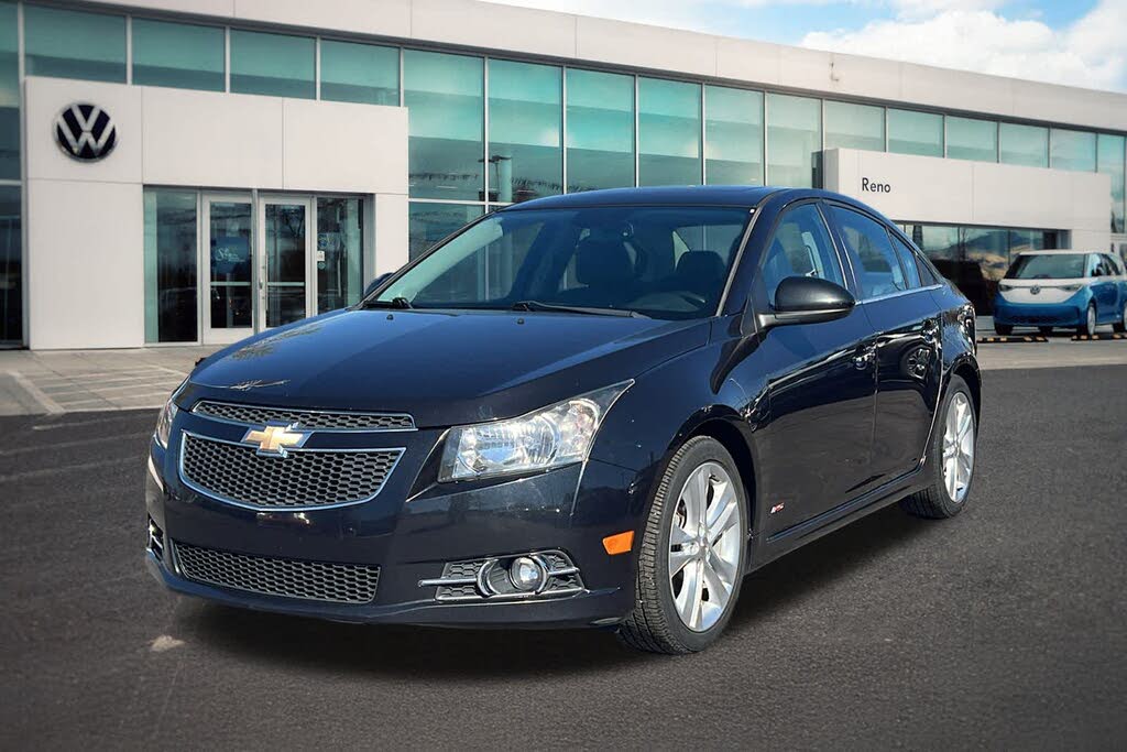 2013 Chevrolet Cruze LTZ Sedan FWD