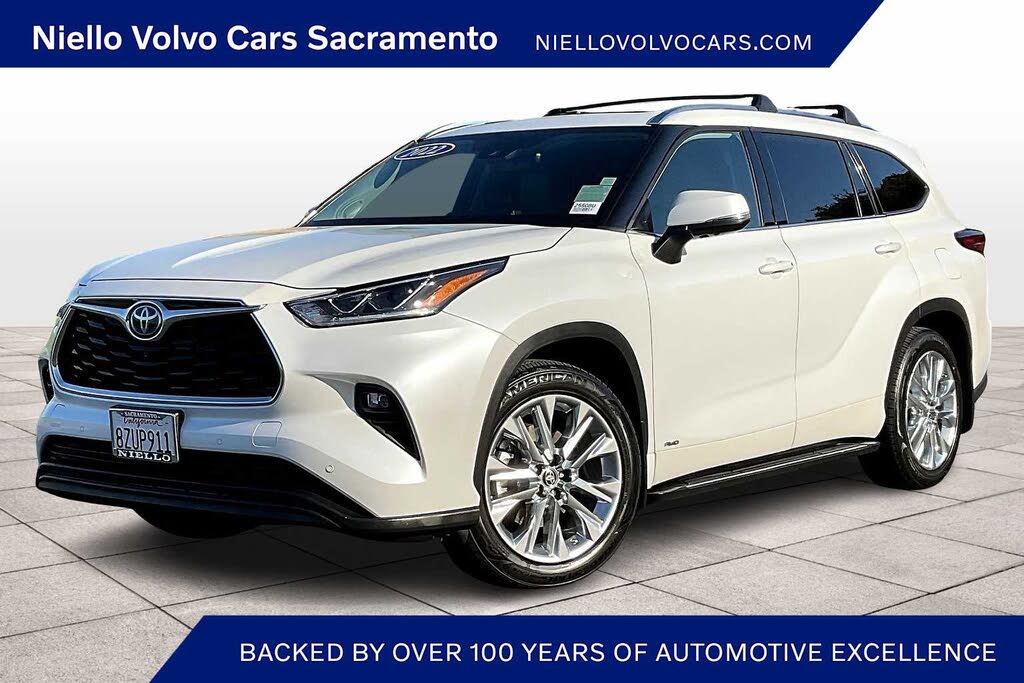 2022 Toyota Highlander Hybrid Limited AWD