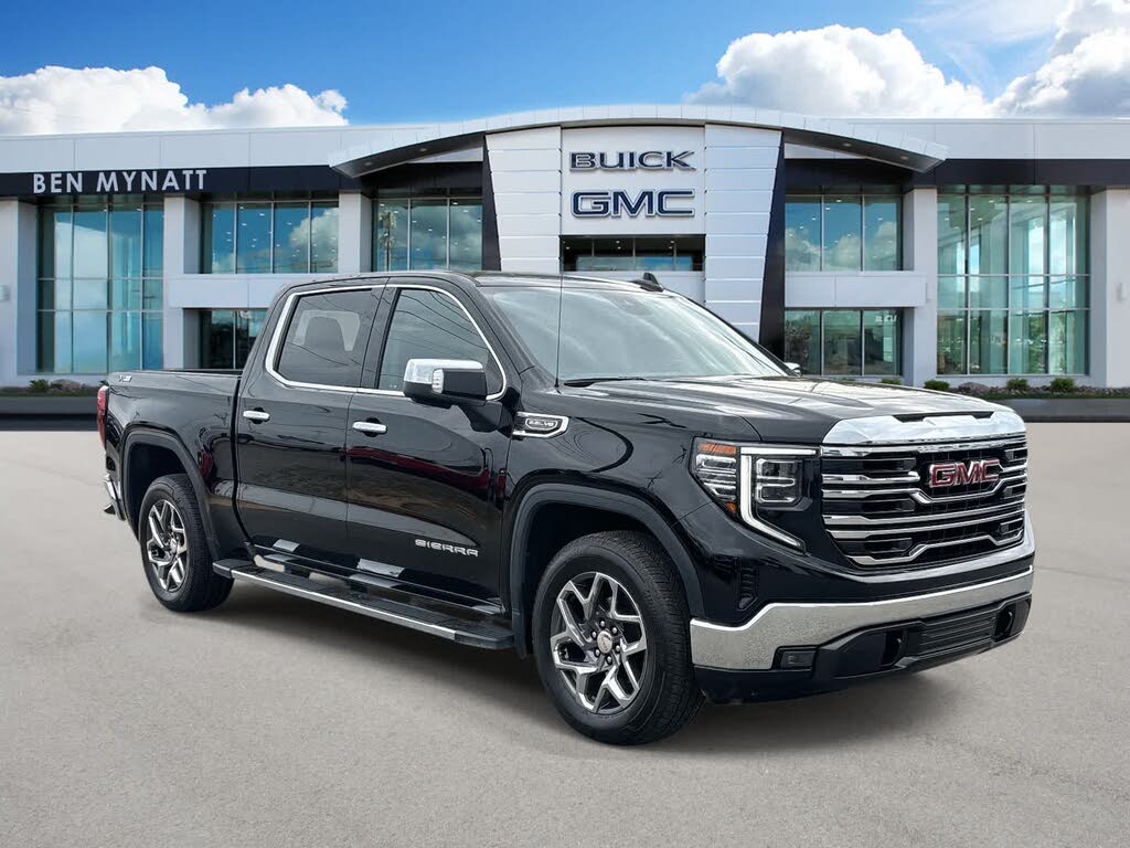 2023 GMC Sierra 1500 SLT Crew Cab 4WD