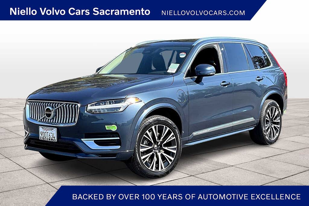 2023 Volvo XC90 Recharge T8 Core Bright Theme eAWD