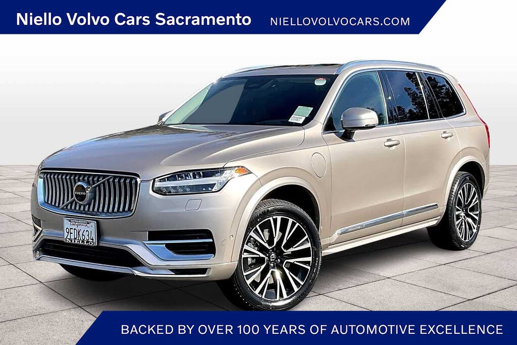 2023 Volvo XC90 Recharge T8 Plus Bright Theme 6-Passenger eAWD