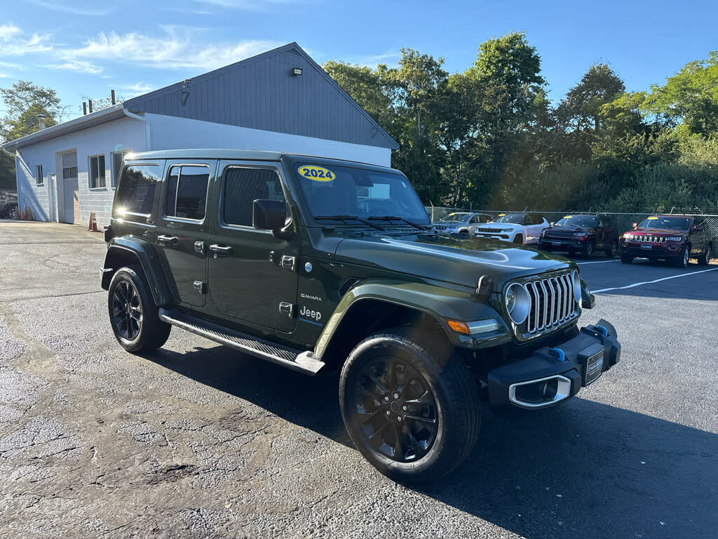 2024 Jeep Wrangler 4xe Sahara 4WD