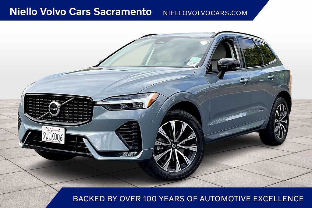 2024 Volvo XC60 B5 Core Dark Theme AWD